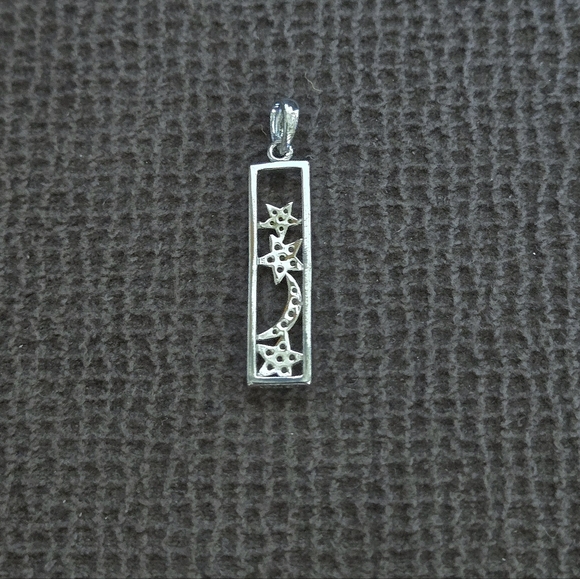 bleu💙 sage Cascading Stars⭐️ Pendant Necklace ☆BONUS PENDANT WITH PURCHASE☆ - Picture 15 of 15